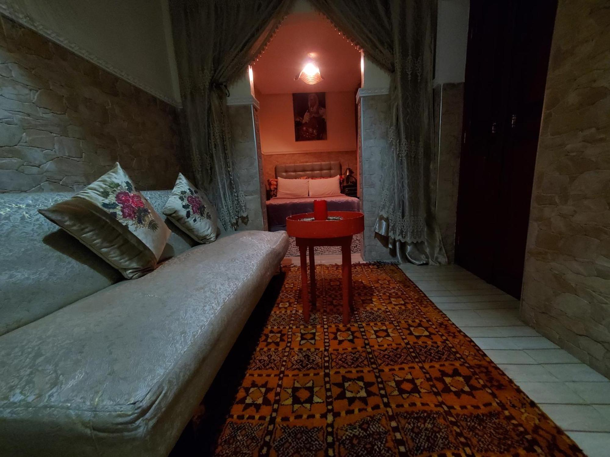 摩洛哥传统庭院住宅 Lalla Marrakech 3*